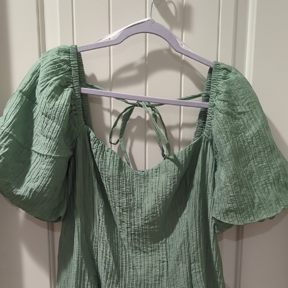 NWT Lulu's Mint Green Puff Sleeve Dress - Picture 3 of 8